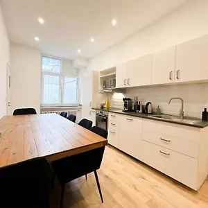 Vibehome - Little Tokyo Düsseldorf